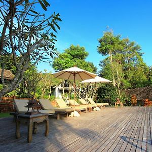Baanrai Lanna Resort
